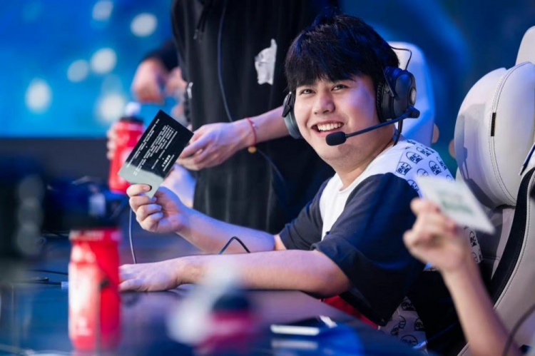 告诉年轻球 告诉年轻球