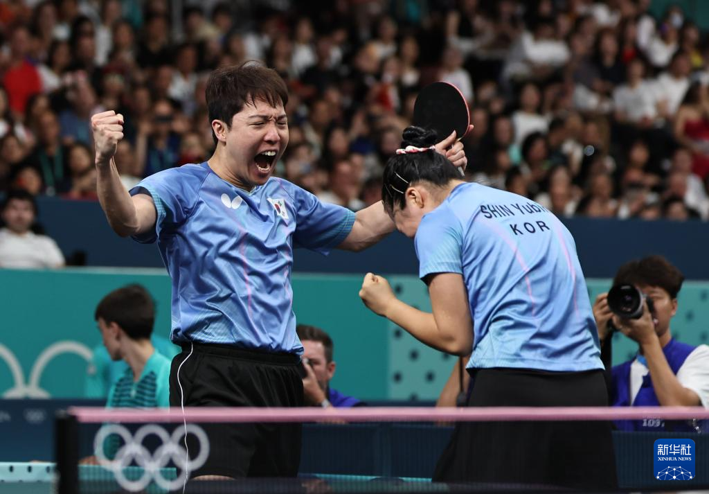 仅差292个！库里迎神级里程碑，最快新赛季达成，天空才是极限