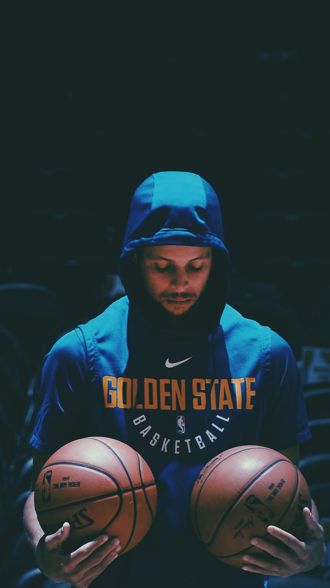 体育英超：曼联1-0伯恩利登顶积分榜榜首