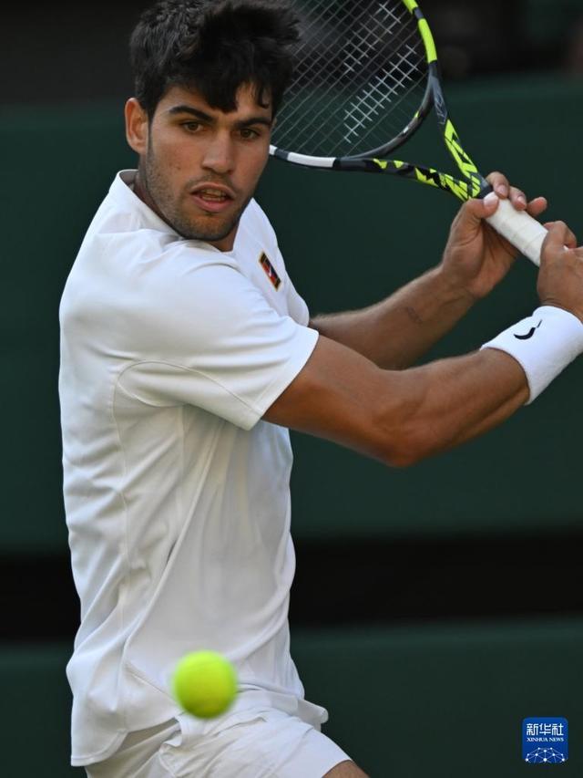 待下一球 待下一球