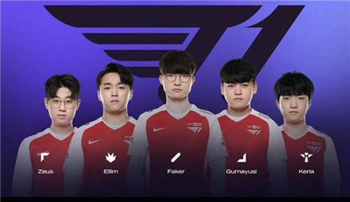 更像是一面 更像是一面